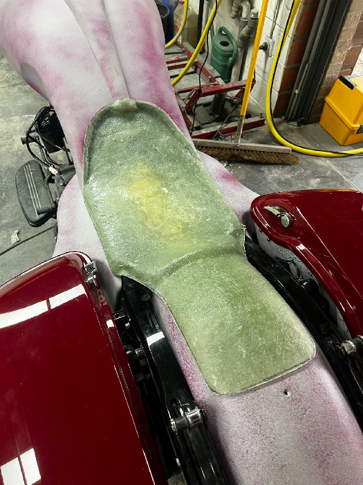 Tank flowing into seat and side covers